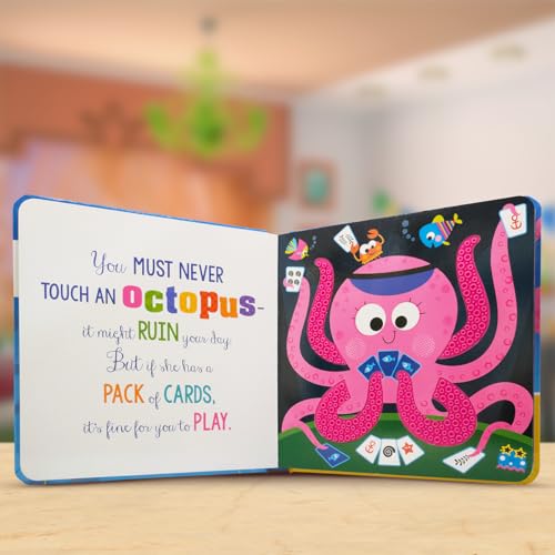 BOARD BOOK NEVER TOUCH A SHARK (Board book)